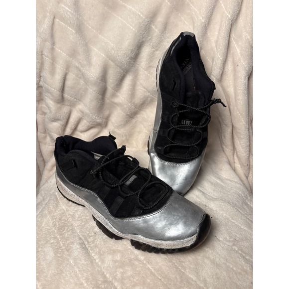 Air Jordan 11 Retro Low Metallic Silver Mens Sneakers Size 10